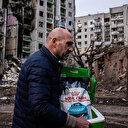 Ukrayna'nın Çernihiv kentinden geriye kalan: Yıkılan evler yanan arabalar