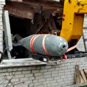 Ukrayna’da patlamayan 515 kilogramlık bomba binadan çıkarıldı
