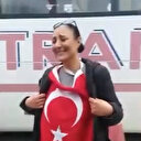 Türkiye'den Ukrayna'ya ulaşan yardım tırını gören vatandaş gözyaşlarını tutamadı: Gururumdan ağlıyorum