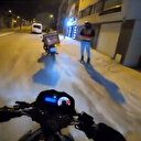 Eskişehir'de yürekleri ısıtan görüntü: Yolda kalanların yardımına koşan kurye