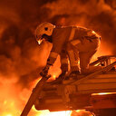 Kiev alevlere teslim: Rusya yine petrol deposunu vurdu