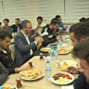 Gençlik ve Spor Bakanı Kasapoğlu KYK yurdunda öğrencilerle sahur yaptı