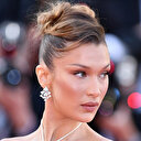 Dünyaca ünlü model Bella Hadid isyan etti: Instagram’dan Filistin sansürü