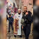 Mescid-i Aksa'da Müslüman kılığına girmiş Yahudi kamerada