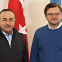 Dışişleri Bakanı Çavuşoğlu Ukraynalı mevkidaşı Kuleba ile telefonda görüştü