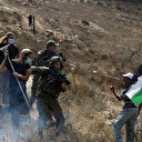 Batı Şeria'da Yahudi yerleşimciler Filistinlilere saldırdı