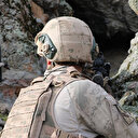 Pençe Kilit operasyon bölgesinde teröristler mağarada kıstırıldı