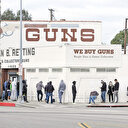 Silaha hücum: ABD'liler 'silah satışı yasaklanır' diye bayilere koştu