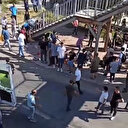 Kumburgaz'da otomobilin durağa girdiği kaza sonrası yaşanan panik anları kamerada