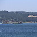 Karadeniz'e doğal gaz borularını yerleştirecek gemi Çanakkale Boğazı'ndan geçti