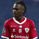 Fenerbahçe'nin anlaşma sağladığı Lincoln Henrique İstanbul'a geliyor