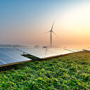 Küresel enerji kriziyle fosil yakıt gelirleri yerini yeşil enerji yatırımlarına bırakıyor