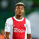 Benfica David Neres'i transfer etti