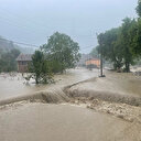 Kastamonu Bozkurt İlişi köyünden geçen çayın taşması sonucu köydeki bazı evler su altında kaldı