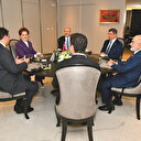 6'lı masa iletişim kuracak!