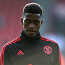 Favori Tuanzebe plase Vestergaard