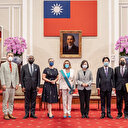 Tayvan Pelosi'ye şeref madalyası verdi