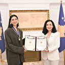 Kosova’nın fahri elçisi: Dua Lipa