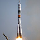 Rusya İran uydusunu yörüngeye yerleştirdi