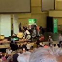 Yazar Salman Rüşdi'ye saldırı: Konferans verdiği sahnede boynundan bıçaklandı