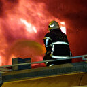 Adana'da lastik deposunda yangın: iki depo çalışanı yaralandı