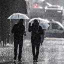 Bugün hava nasıl olacak? Meteoroloji uyardı: Yağış var şemsiyeleri almayı unutmayın