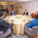 Financial Times'tan altılı masa yorumu: Dağıldı dağılacaklar