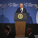 ABD Başkanı Joe Biden'ın kürsüdeki hareketleri sosyal medyada gündem oldu