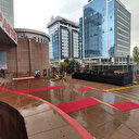 Altılı masa toplantısı sırasında platform uçtu