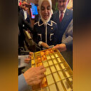 Cumhurbaşkanı Erdoğan kadın milletvekillerine tatlı ikram etti