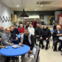 Fenerbahçeli futbolcu kahvehanede Trabzonspor maçını izledi