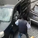 İstanbul Fatih'te dehşet anları: Döner bıçağıyla sürücüye saldırdı