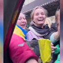 Rus birliklerinin geri çekildiği Herson’da Ukraynalılar kutlama yapıyor