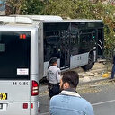 Kontrolden çıkan metrobüs Kadıköy Belediyesinin bahçe duvarına çarptı