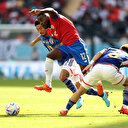 Dünya Kupası'ndaki ilk şutları dağlara taşlara gitti