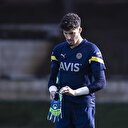 Fenerbahçe açıkladı: Altay Bayındır'a tedavi uygulanıyor