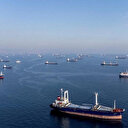 Tahıl koridoru ile aç kalmaktan kurtulan Avrupa petrol tankeri trafiği nedeniyle Türkiye'yi suçladı