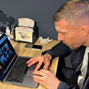 Podolski "Yılın Fotoğrafları"nı oyladı