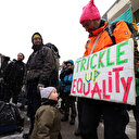 İklim aktivistleri Davos'ta: Dünya Ekonomik Forumu'nu protesto ettiler