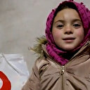 بعد نشر يني شفق تقريرا عنها.. الهلال الأحمر التركي يتوصل لطفلة سورية أبكت الملايين