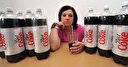 Günde 8 litre kola içiyor!