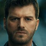 Kıvanç Tatlıtuğ role girebilmek için polislerle devriye geziyor