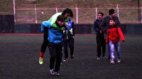 Rakibini sırtında taşıdı