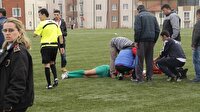 Genç futbolcu sahada ölümden döndü