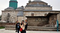 Mevlana'ya yabancı gazeteci akını