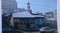 300 yıılık teneke minareli cami yenilendi
