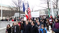 Binlerce kişi Charlie Hebdo için yürüdü