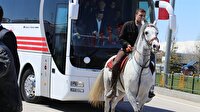 Erzurumlular o karşılamayı Davutoğlu'na da yaptı