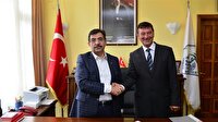 Bakan Güllüce 3 belediyeye araç hibe etti