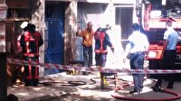 Kendini dükkana kilitleyip ateşe verdi